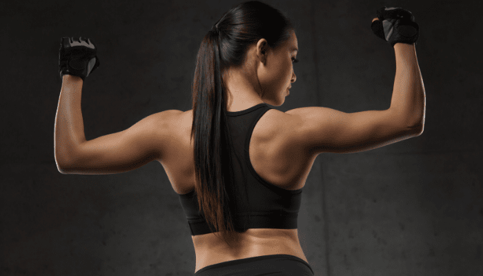 ケーブルマシンで鍛えられる背中の筋肉とは？