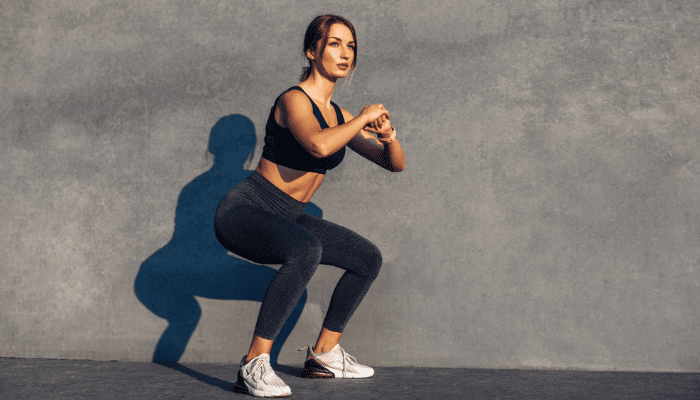 スクワットとの違いは？【目的別に比較】