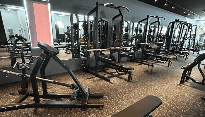 フリーウェイトマシンエリア