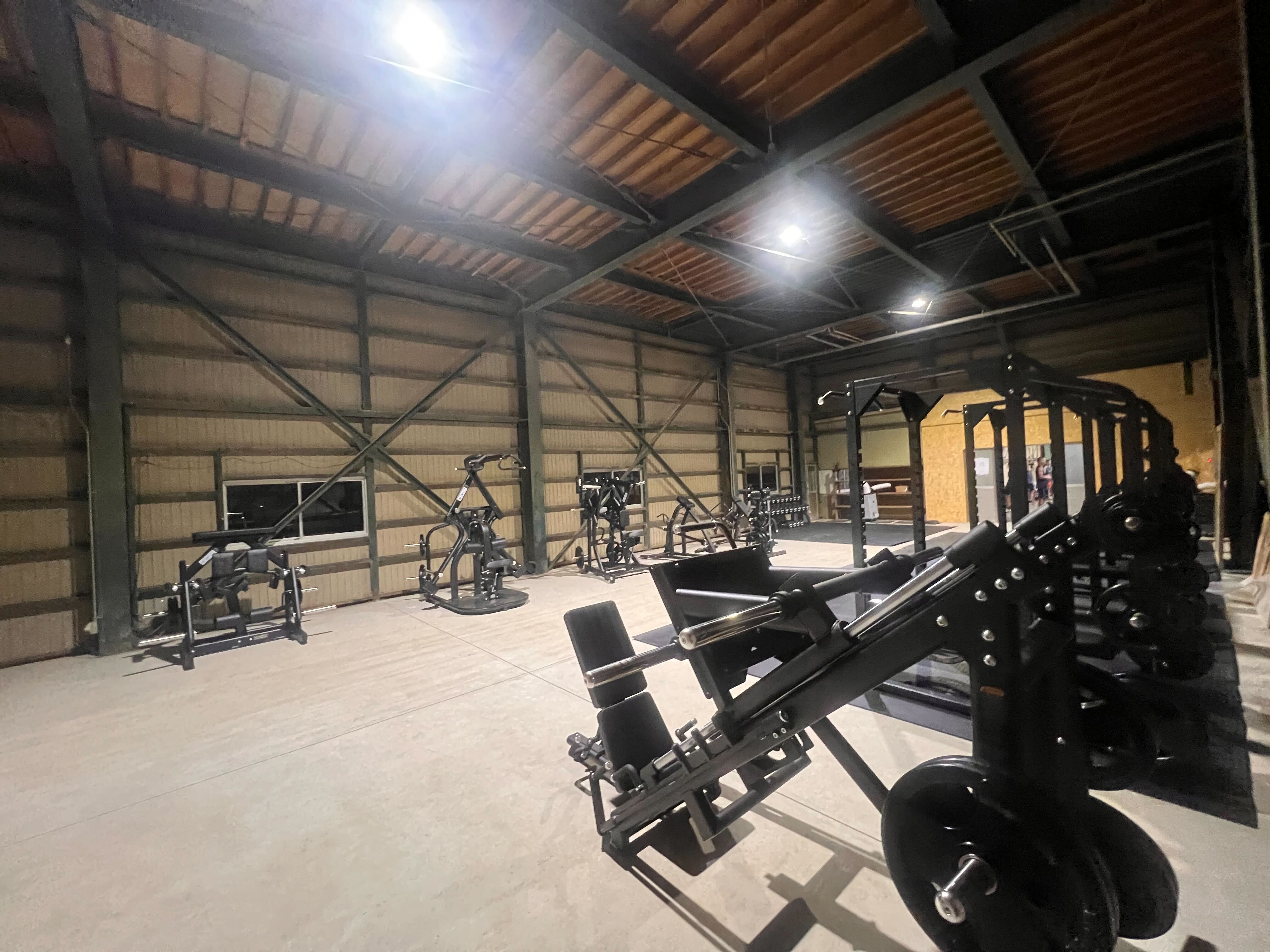 導入事例：静岡県「某法人」様に業務用フィットネスマシンを納品しました。