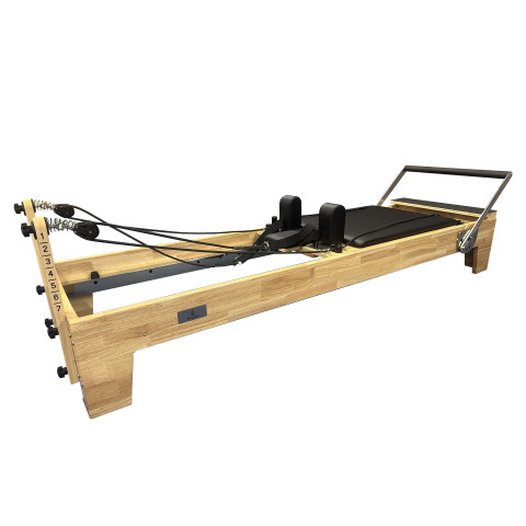 Blog |【ピラティス定番マシン】リフォーマーとは？種類・特徴・選び方